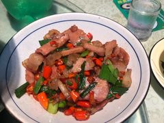 -昱龙大盆牛蛙馆(三兴街总店)