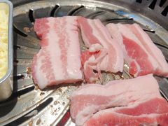 极品加厚五花肉-木槿花韩式炭烤·熟成肉工坊(孙文东路店)