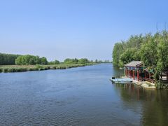 -滕州微山湖红荷湿地景区