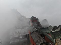 -荒岛实景沉浸密室(江汉路1店)