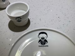 -江渔儿酸菜鱼·拔草餐厅(虎门君乐汇店)