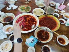 -天全县三土司椒麻鸡餐厅