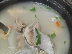 -贯贯吉·清真餐厅(浙江中路店)