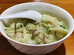 -忆秦园小笼包(惠山古镇总店)