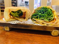 柔和酱香煎饼-张果佬年糕卷(科巷店)