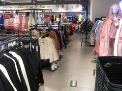 -唯品会(北京国瑞城店)