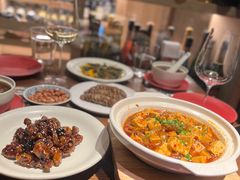 蹄筋麻婆豆腐-肆海小川菜酒馆Wine Bistro (青年路店)