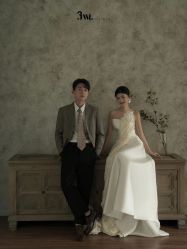 -纯色时光婚纱艺术馆WHITE
