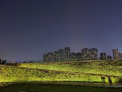 -南京眼步行桥