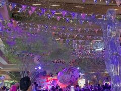 -瑞虹新天地月亮湾