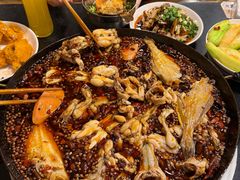 -鸿顺老铁锅美蛙鱼府(解放碑店)