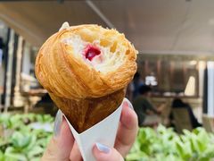-VERIE BAKEHOUSE