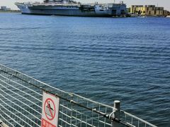 -泰达航母主题公园