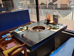 靠窗位-成都老码头火锅(旺角店)