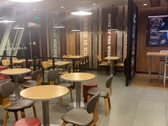大堂-汉堡王(中央广场店)