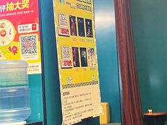 -荒岛实景沉浸密室(江汉路1店)
