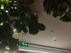 -八府香鸭·啫啫煲(华山路店)