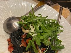 -斯普汇生蚝牛排馆(中骏世界城店)