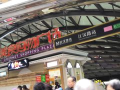 -YOGO优果密室逃脱(新佳丽广场店)