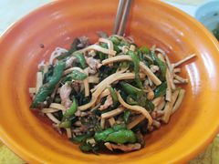 青椒干子肉丝干挑面-五村饭店