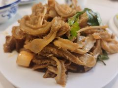 -金卯白肉罩火烧