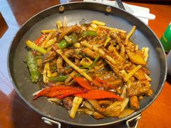 -魏铭鱼头捞饭(晋阳路店)