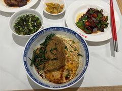 -鲁达面馆本帮风味(共康东路店)