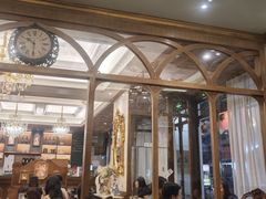 -秘密旅行Bonjour(黑金冠 江南西店)