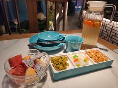 -荷塘秋月·本帮江浙菜(国权路店)