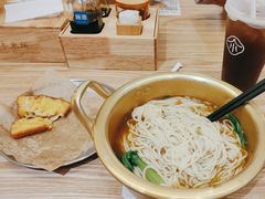 -匠本米所·炸酱米线·潮汕小食(万象食家店)