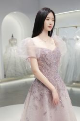 -洋洋婚纱品牌集合店