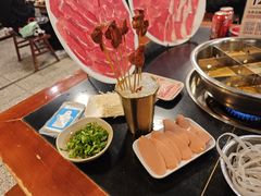 -邓莽子老火锅(中兴路总店)