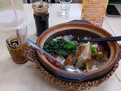 -何煲强·煲仔饭·啫啫煲顺德老字号(上下九店)