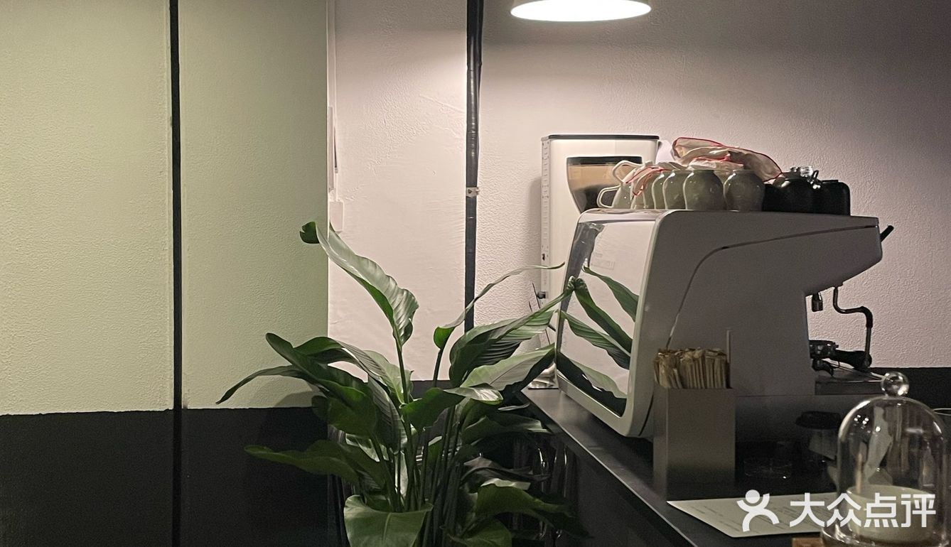 佛山探店｜绝对又是佛山顶流“酒咖”！！🍃