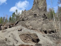 -峡谷浮石林景区