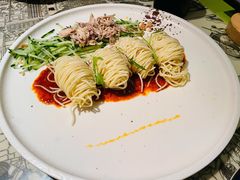 鸡丝拌面-桂满陇天书(南京德基旗舰店)