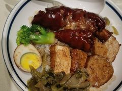 -潮巷·老潮汕美食集市(欢乐港湾店)