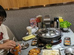 -围炉肉舍•炭烤活鳗•丹东海鲜烤肉(步行街店)