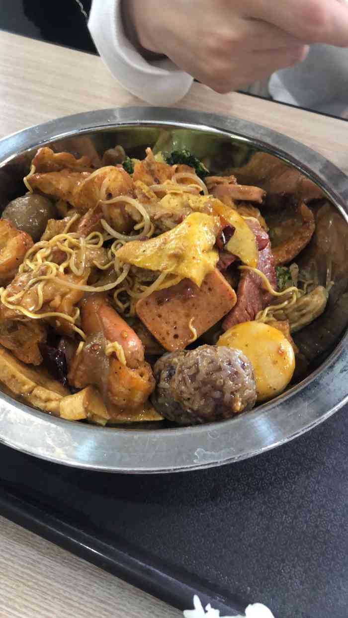 上海电机学院-第1食堂-"一食堂作为一个经常光顾的食堂,可以满足我.
