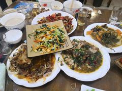 -萨宁音登锡伯风味餐厅(一楼店)