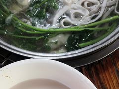 -章记正宗南岗鱼蛋火锅