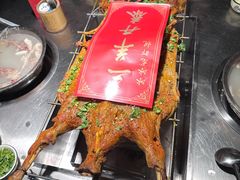 -冰冰龙虾·江湖菜·花园江景餐厅