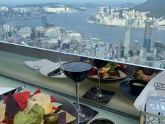 -OZONE 顶楼酒吧(香港丽思卡尔顿酒店)