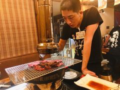 -炉石六本目·柴火烤肉·冰鲜和牛酒场(梅江店)