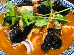 -亚忠小吃店(曾厝垵店)
