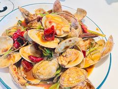-嗨辣小聚·盘锦河蟹·海鲜烧烤龙虾(盘锦十年好店)