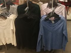 -H&M(鹏欣水游城店)