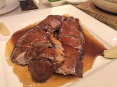 港式香烧乳鸭-利苑酒家(合景国际金融广场店)