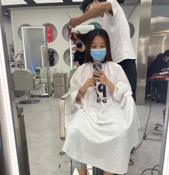 -PE SALON