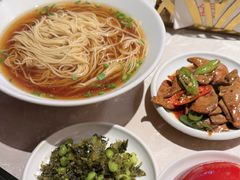 -松鹤面馆·古法焖肉面(观前店)